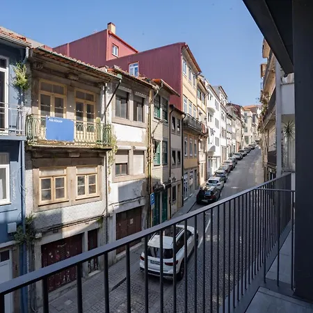 דירה Smartr Porto Gaia & *