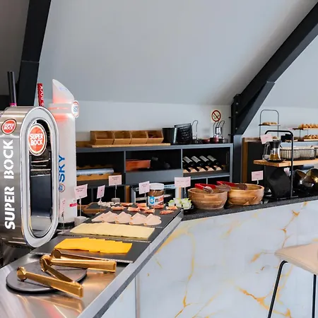 Smartr Porto Gaia & *