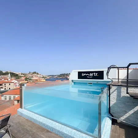 Smartr Porto Gaia & *