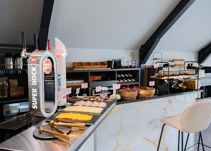 Smartr Porto Gaia & *